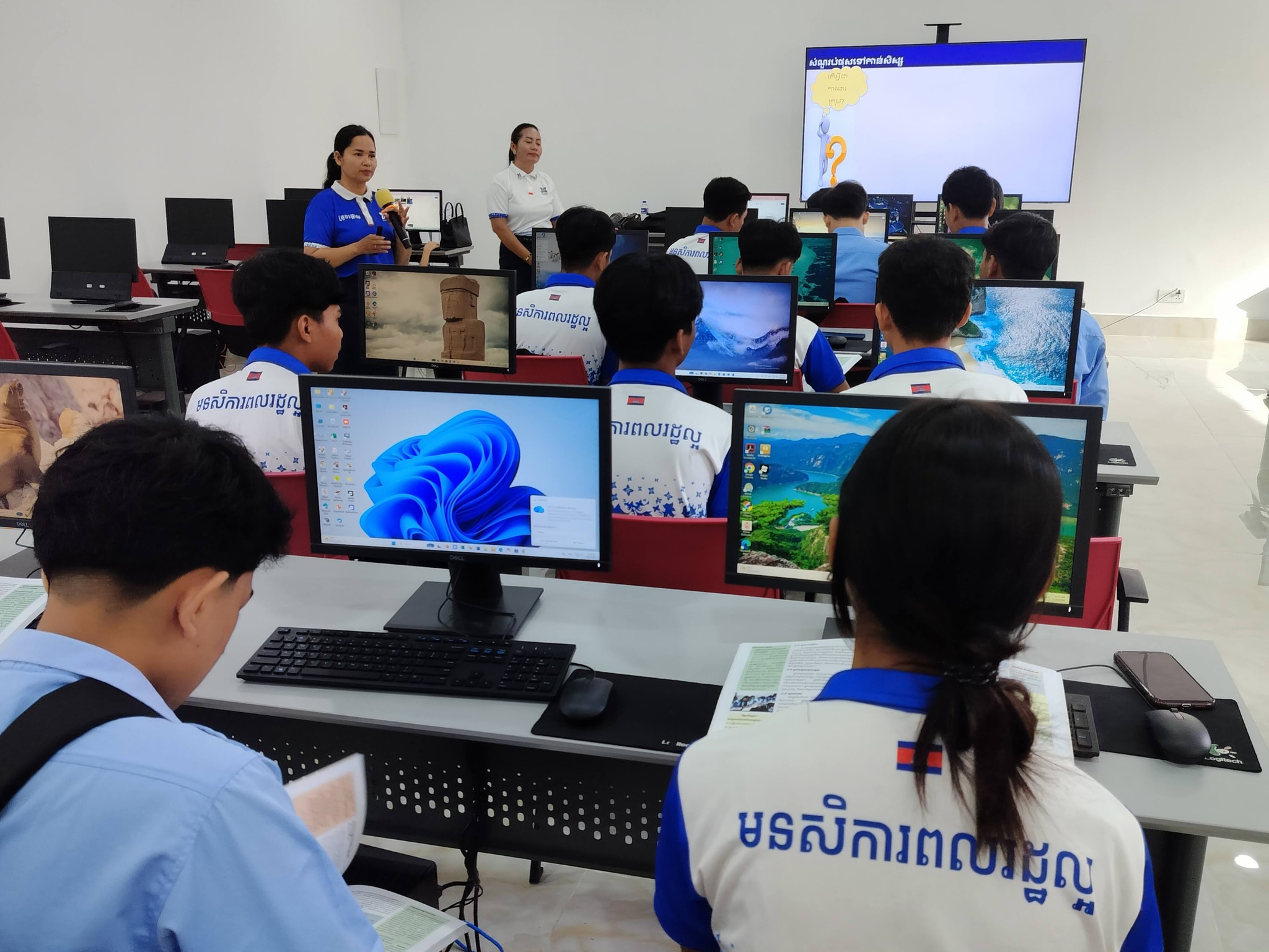 សកម្មភាពការបង្រៀន និងរៀនខ្លឹមសារមេរៀនរបស់សមាជិកសមាជិកាក្លឹប«មនសិការពលរដ្ឋល្អ»