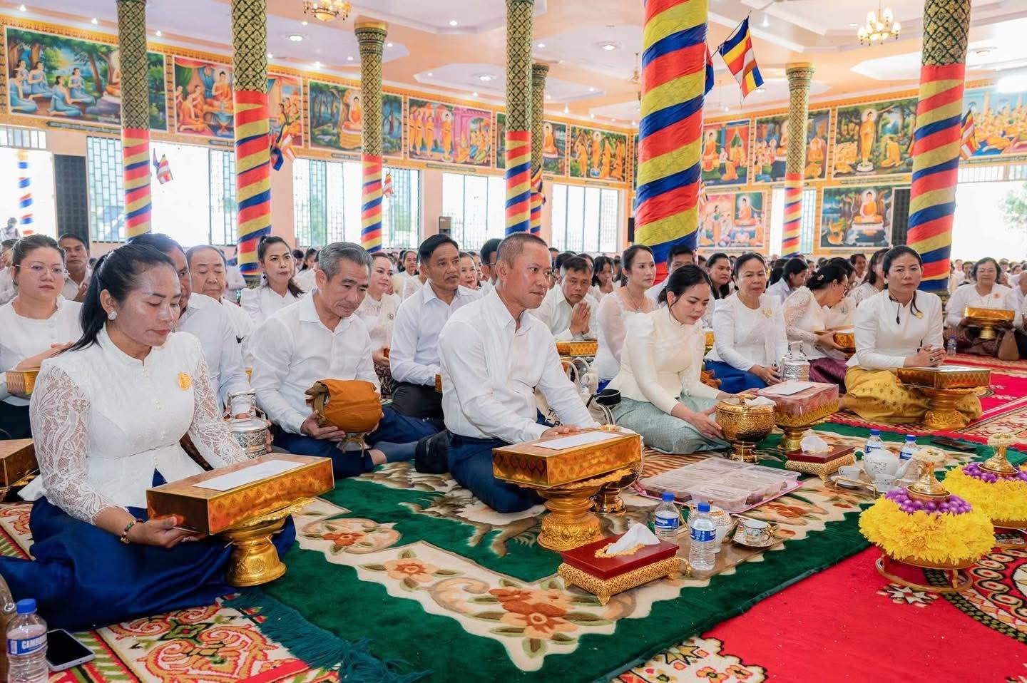 ស.ស.យ.ក. ក្រុងដូនកែវចំនួន១០រូប បានចូលពិធីបុណ្យមាឃបូជា ដែលប្រារព្ធធ្វើនៅវត្តតុំ